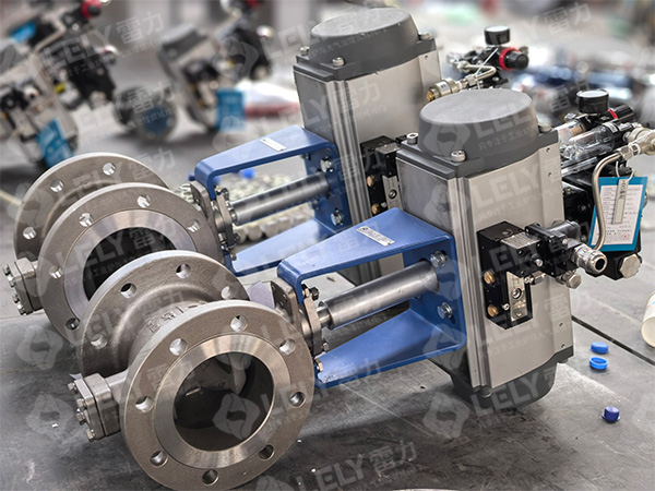 V型球阀.jpg V型球阀.jpg